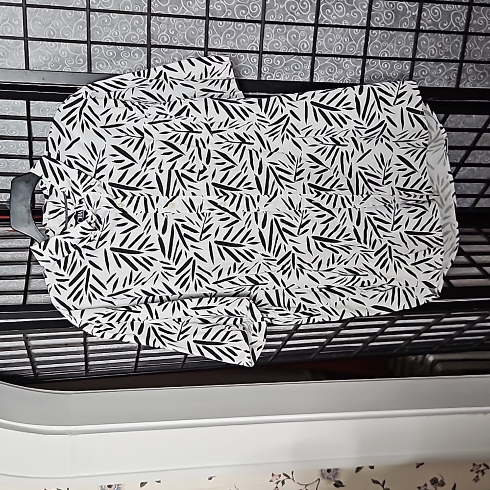 Chaps Black And White Shirt